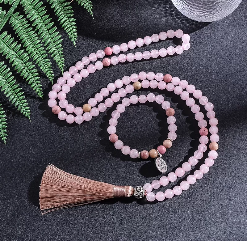 Růženínový korálkový náhrdelník 108 korálků | spirituální šperky, yoga šperky