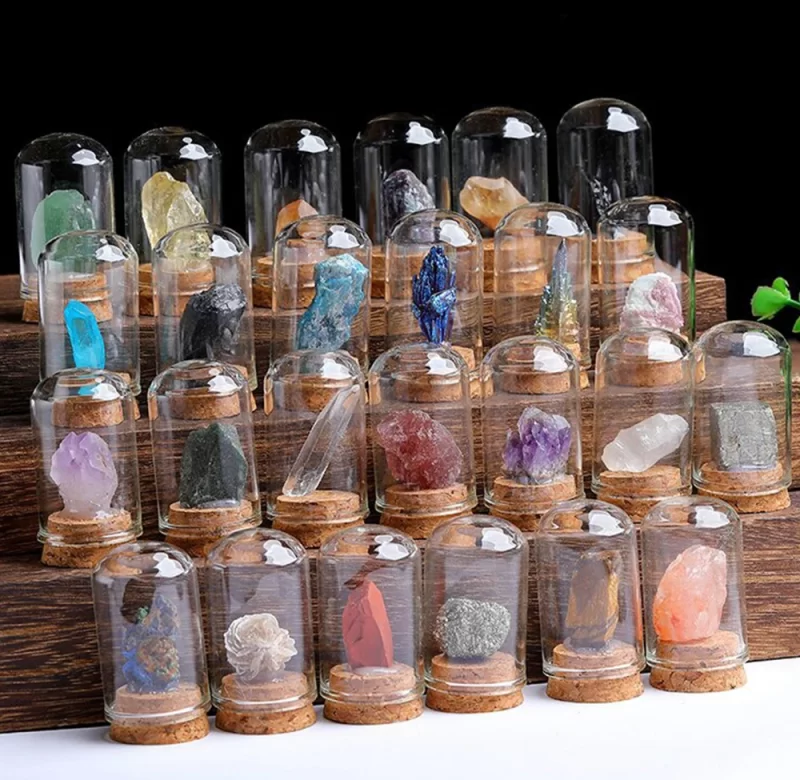 Skleněná nádoba s minerálem | sbírka minerálů | dětská dekorace