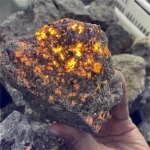 Svítící dekorativní yooperlite kámen | svítící kámen | dekorativní kámen
