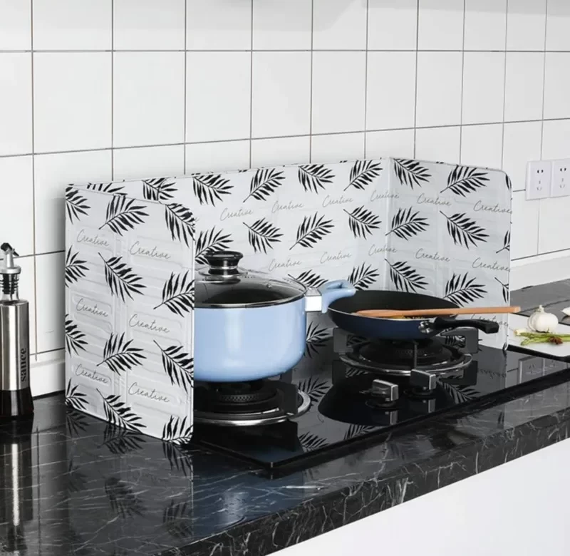 Skládací tepluodolná zástěna proti stříkání | kuchyňská ochrana | kuchyňská zástěna