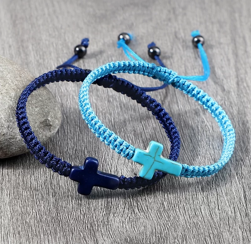 Pletený náramek z přírodního kamene s křížkem | módní šperk, ručně vyráběný náramek
