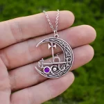 Vintage měsíční přívěsek lilith se zirkonem | mystický talisman, dámský náhrdelník
