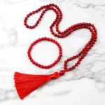 Sada červené borovice