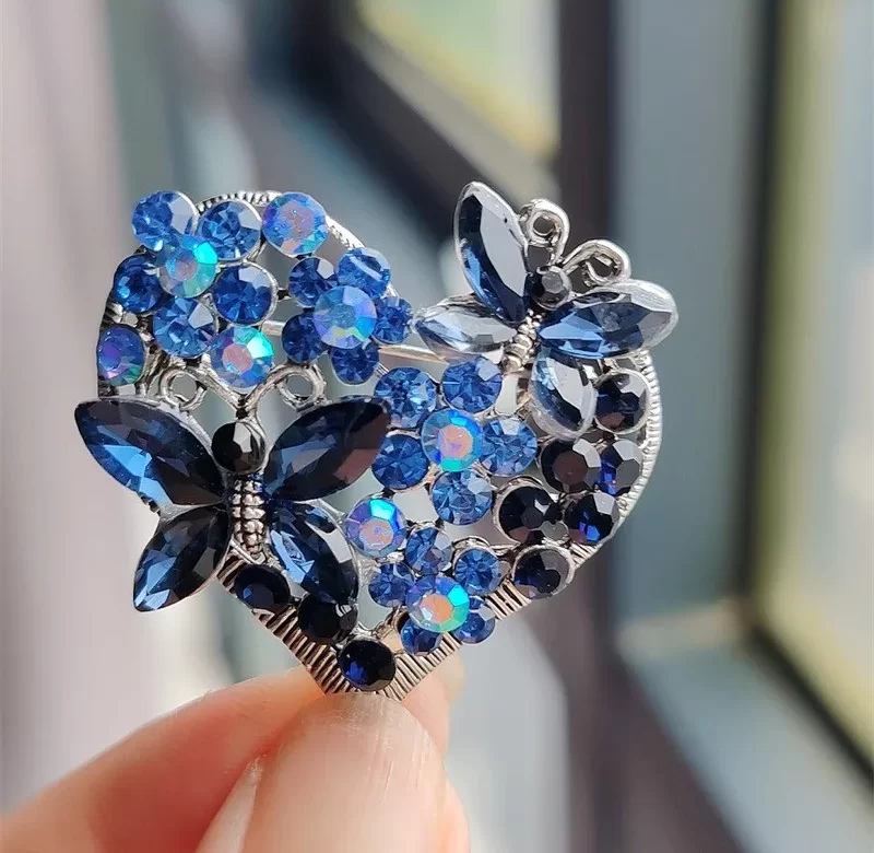 Luxusní brož | dámská ozdoba