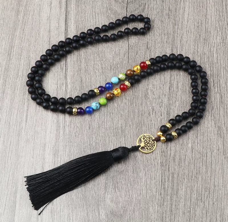 Čakrový náhrdelník s černým onyxem | meditační korále | strom života
