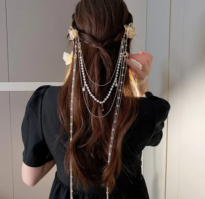 Perlová květinová spona s třásněmi | ozdoba do vlasů, módní spona