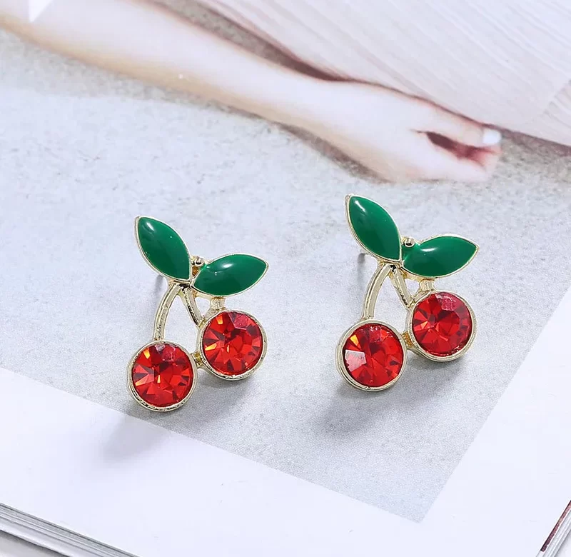 Roztomilé náušnice pecky, elegantní design | náušnice, šperky