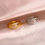 Minimalistický dámský prsten vlna | šperk