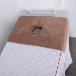 Hnědý