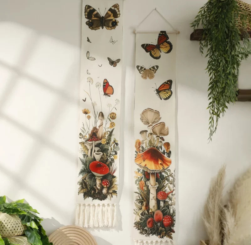 Macrame nástěnný závěs s motýly a houbami | nástěnná tapisérie