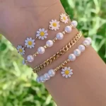 Elegantní sada perlových a stylových náramků pro dívky | dámské šperky 4 ks
