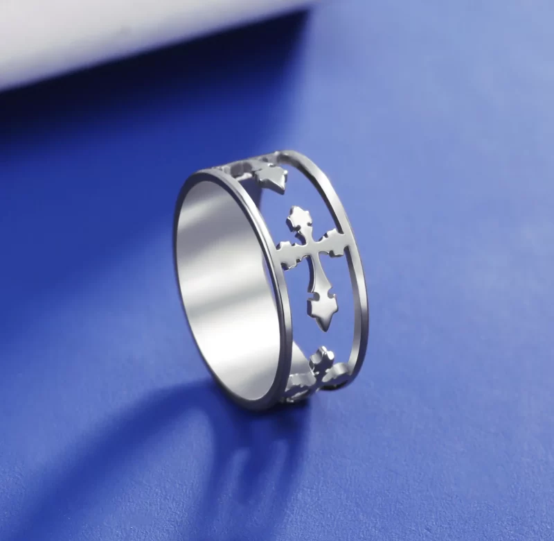 Ocelový prsten s křížem hip hop styl | unisex šperk