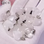 Přírodní bílý křemen