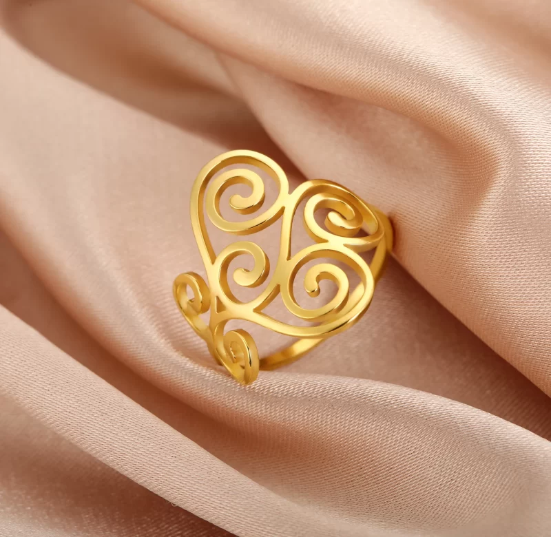 Filigránový prsten z oceli | ocelový šperk