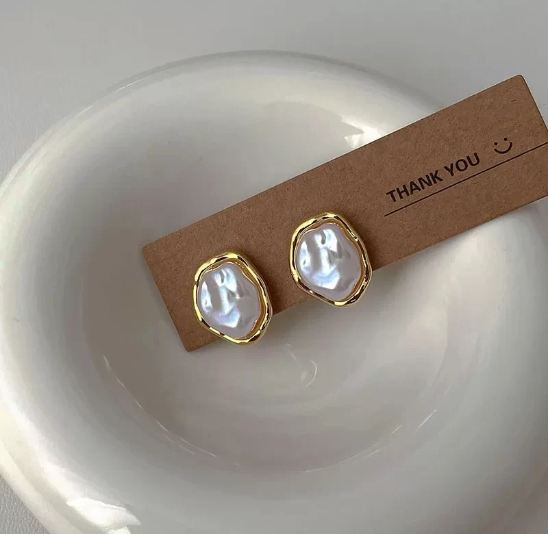 Elegantní kovové náušnice pro ženy | dámské šperky 2 ks