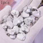 Přírodní tyrkysová