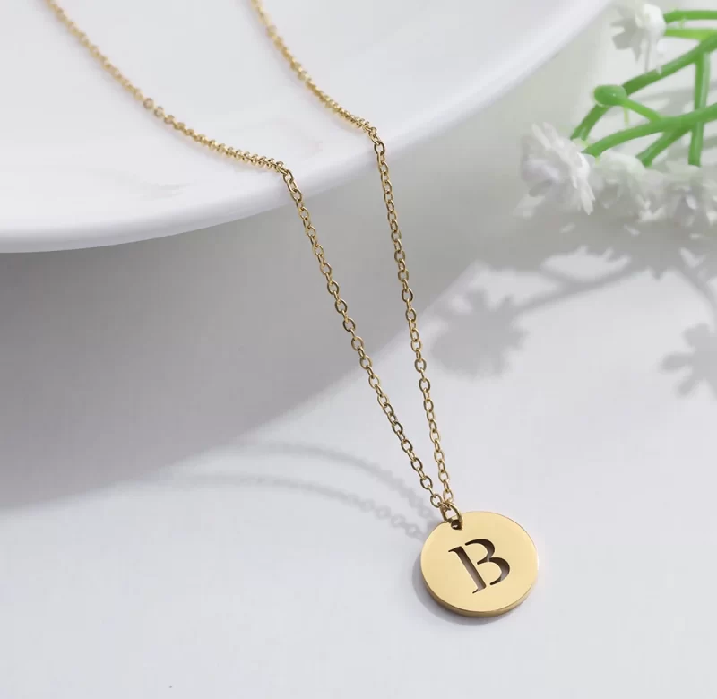 Náhrdelník s písmenem | Dámský řetízek 1 ks