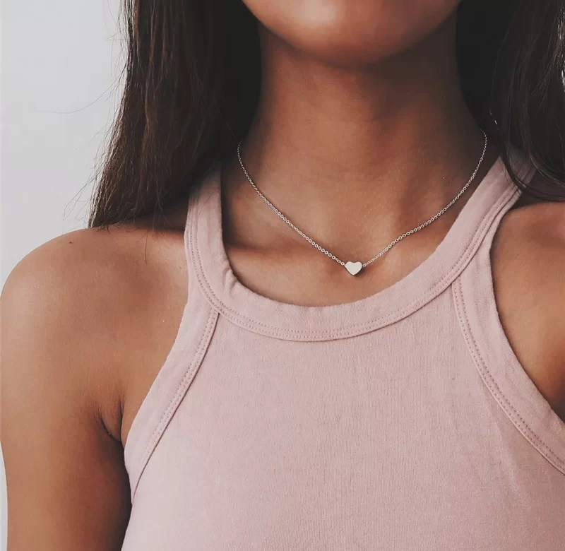 Etno boho minimalistický náhrdelník pro ženy | krátký náhrdelník, šperk s přívěskem
