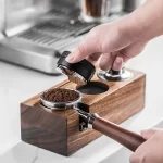 Dřevěný stojan pro baristy na tamper espresso | dřevěný stojan, baristické nářadí