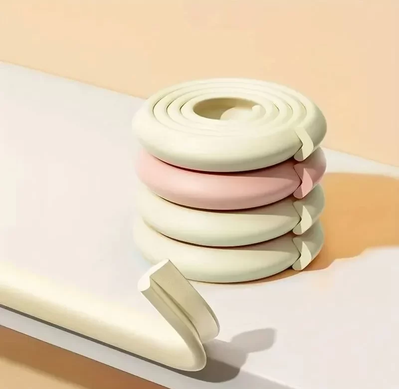 Ochrana rohů a hran pro děti 2m měkká páska | ochrana rohů, chránič nábytku