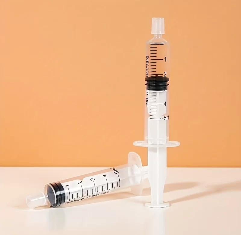 Plnitelný cestovní rozprašovač parfému 5 ml | parfémová lahvička