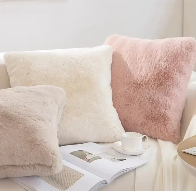 Měkký chlupatý potah na polštář 45×45 cm | dekorativní polštář, plyšový potah