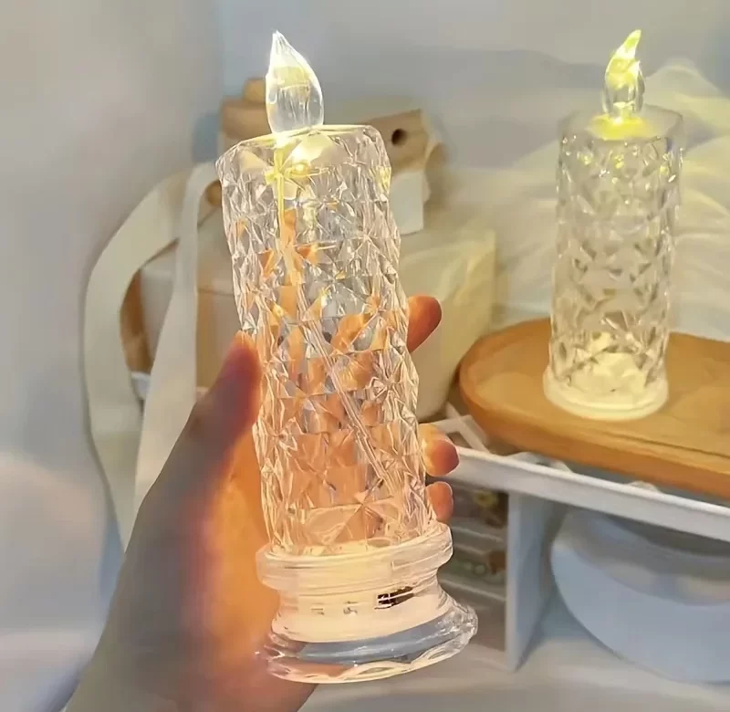 Křišťálová led svíčka s teplým světlem | dekorace, lampička