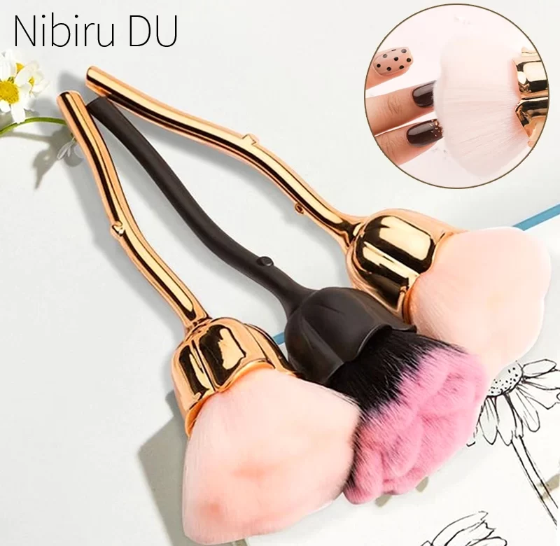 Růžový prachový štětec na nehty pro manikúru | štětec, doplněk