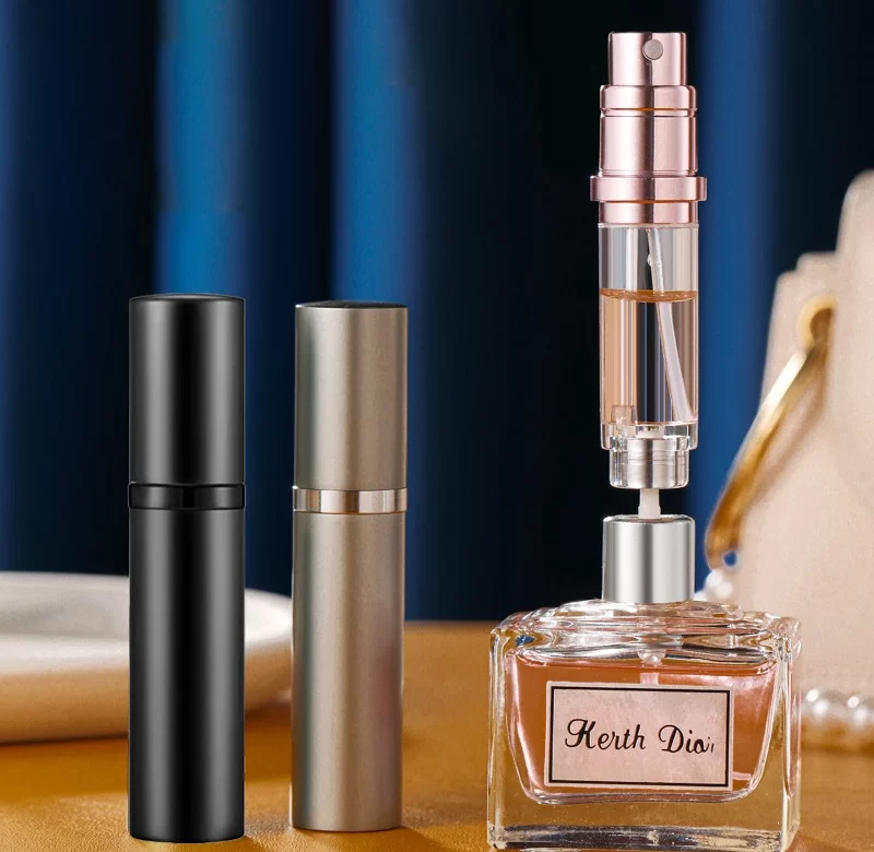 Mini plnitelný cestovní rozprašovač na parfém 5 ml | lahvička, flakon