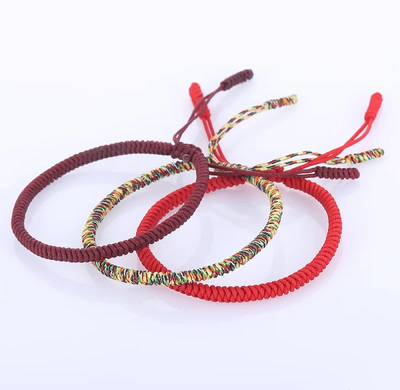 Ručně vázaný tibetský náramek štěstí | náramek, amulet