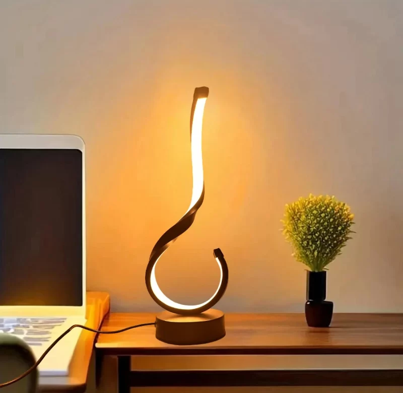 Kompaktní moderní usb lampa s regulací jasu | stolní lampa, dekorativní světlo