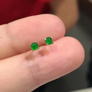 Mini kulaté náušnice pecky se zeleným chalcedonem | náušnice, šperky