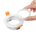 Univerzální držák LED spotu | osvětlení