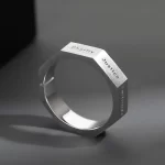 Stylový polygonový pánský prsten s rytinou | pánský prsten, módní šperk