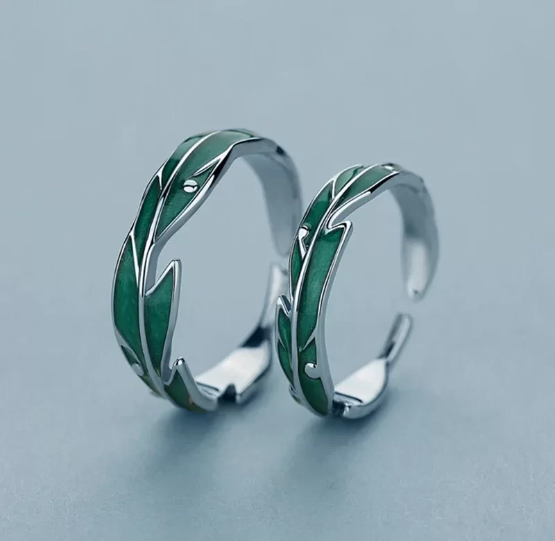 Otevřený prsten se zelenými lístky | šperky