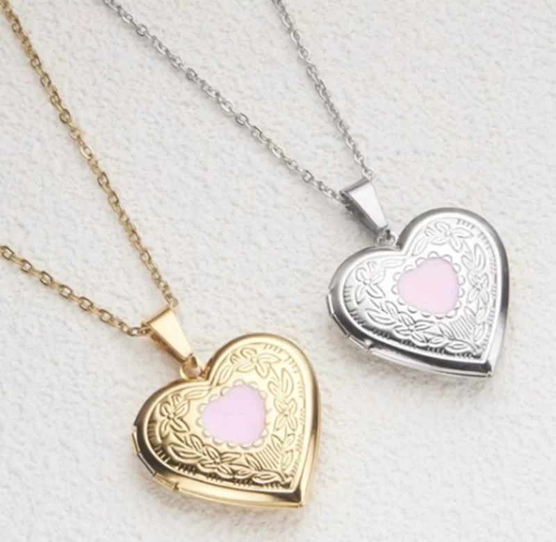 Elegantní řetízek-medailonek se srdcem z oceli | náhrdelník, šperk