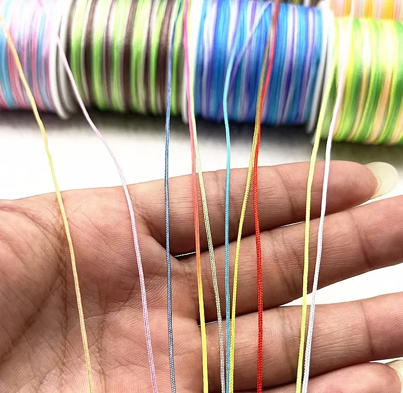 Pestrobarevná nylonová šňůrka na náramky | náramek, šňůra