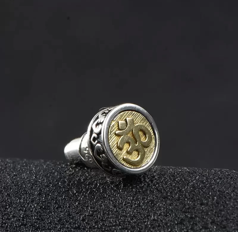 Náušnice se symbolem om a mandalou | náušnice, šperk