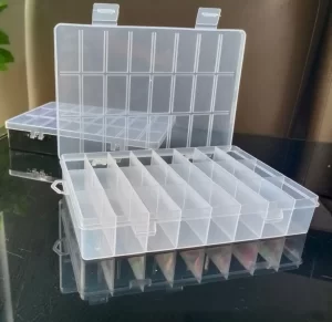 Praktický plastový box s 24 přihrádkami | úložný box, plastový organizér
