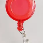 Průhledná červená