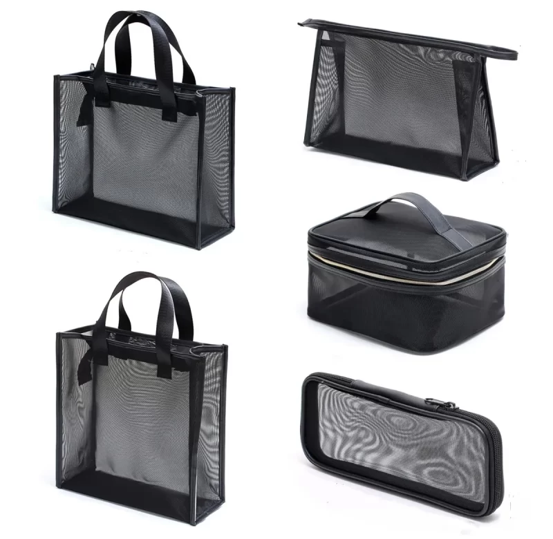 Kosmetická transparentní taštička s černým zipem | kosmetická taška, cestovní organizér