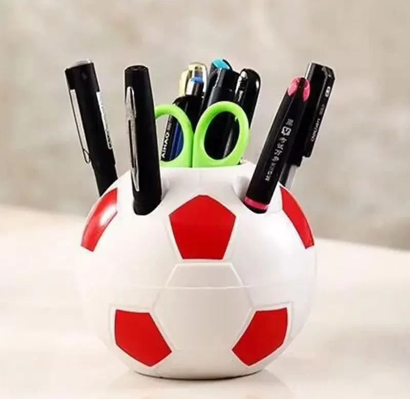 Fotbalový stojan na tužky | psací doplněk, organizér
