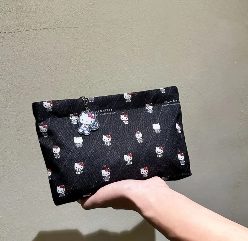 Dívčí taštička s Hello Kitty | kosmetická taštička, cestovní pouzdro