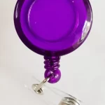 Průhledná fialová