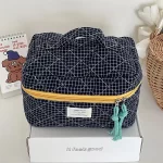 Klasická kostkovaná kosmetická taštička [modrá]