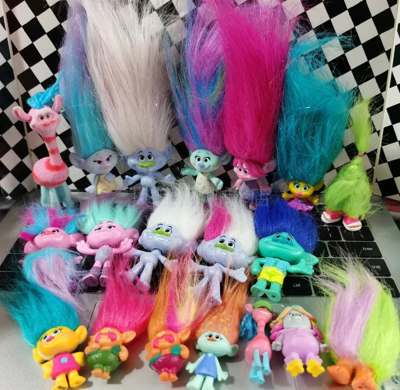 Magická panenka elf s dlouhými vlasy | hračka