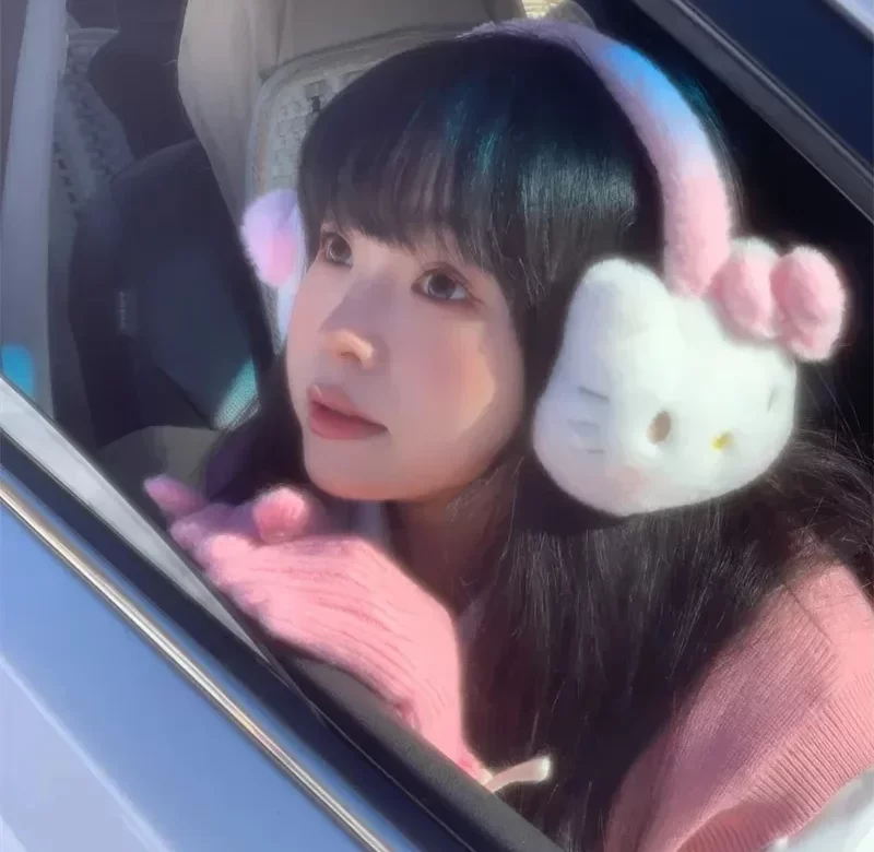 Hello kitty zimní klapky na uši | módní doplněk, zimní oblečení