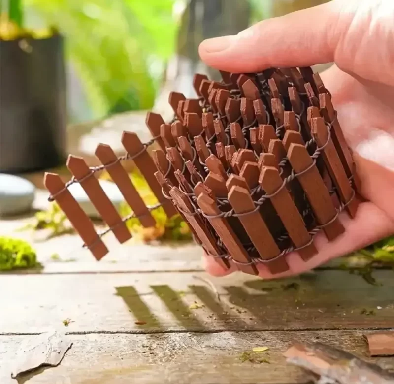 Mini dřevěný plot | zahradní dekorace