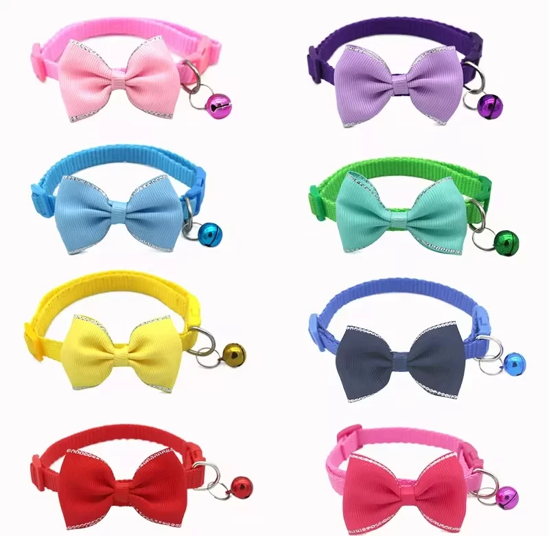 Kočičí obojek s mašlí a rolničkou | chovatelský doplněk