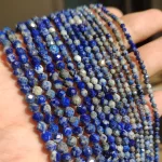 Přírodní lapis lazuli